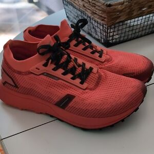 Flux Footwear Adapt Trail Runner Solar Red men's 9 Women's 10.5
